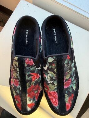 Easy Spirit Black Floral Slip-On Shoes with Red & Pink Accents